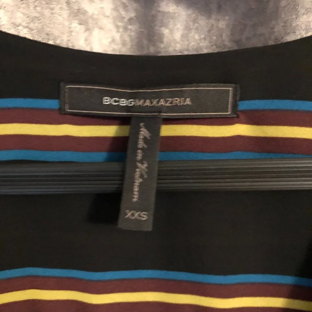 BCBGMaxaria Blouse (XXS) - Picture 2 of 6
